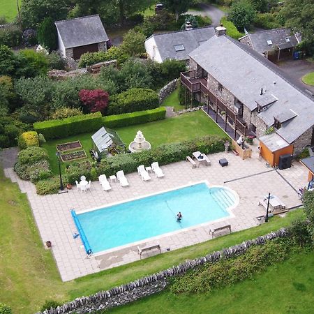The Old Farmhouse B&B Dyffryn Ardudwy Bagian luar foto