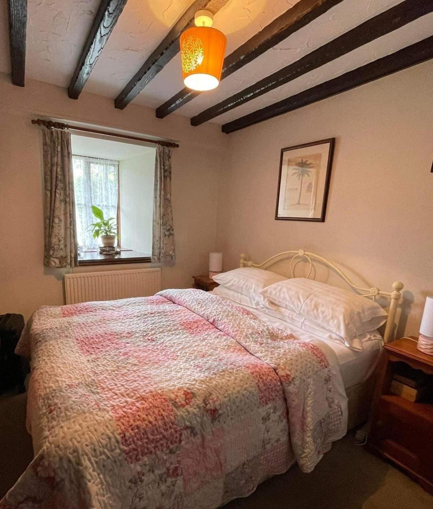 The Old Farmhouse B&B Dyffryn Ardudwy Ruang foto